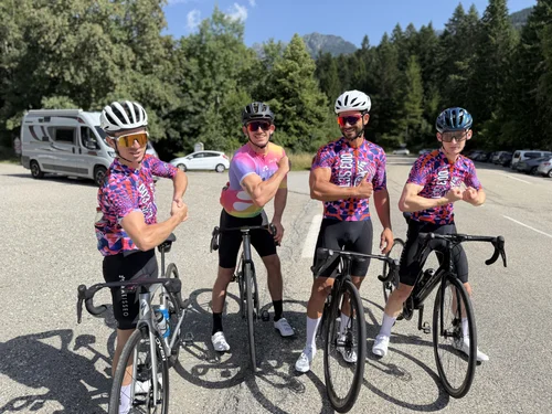 Cerbère avec la louloute et rwarwa